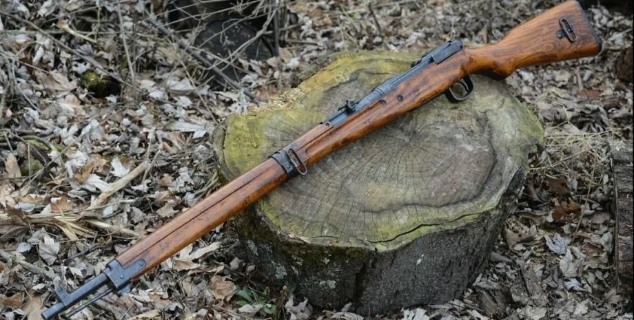 Smoke-free fire: the story of the legendary Japanese Arisaka rifle.