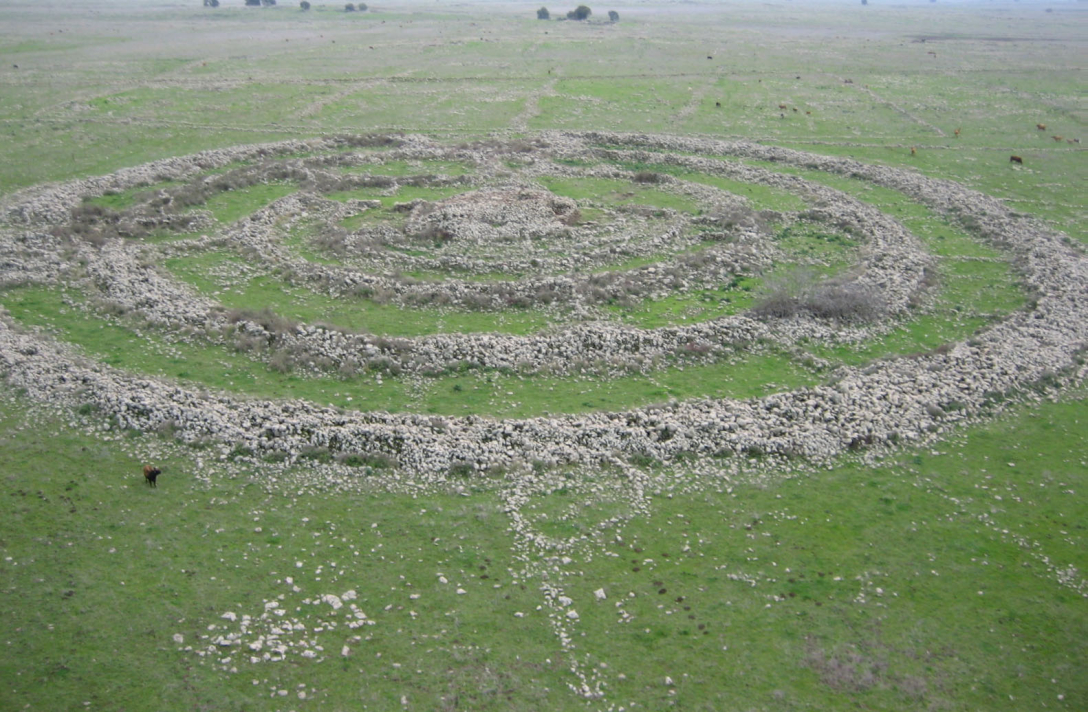 мегалит, камни, валун, история, сооружение, памятник, участок, археологи, археология, круг, захоронение, курган, церемониальные практика, Стоунгендж